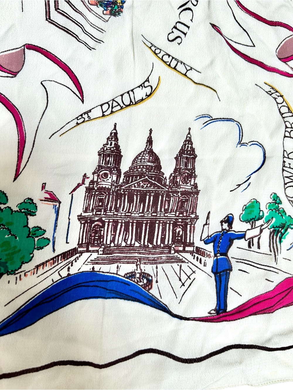 LONDON UK Britain Scenic Silk Scarf/wrap w vacay resort European vibe - Picture 5 of 15